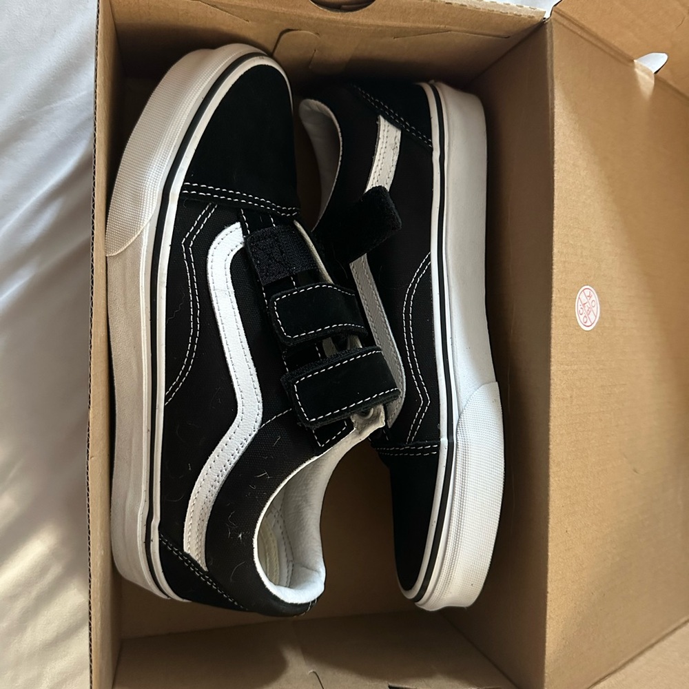 Old Skool Velcro Vans